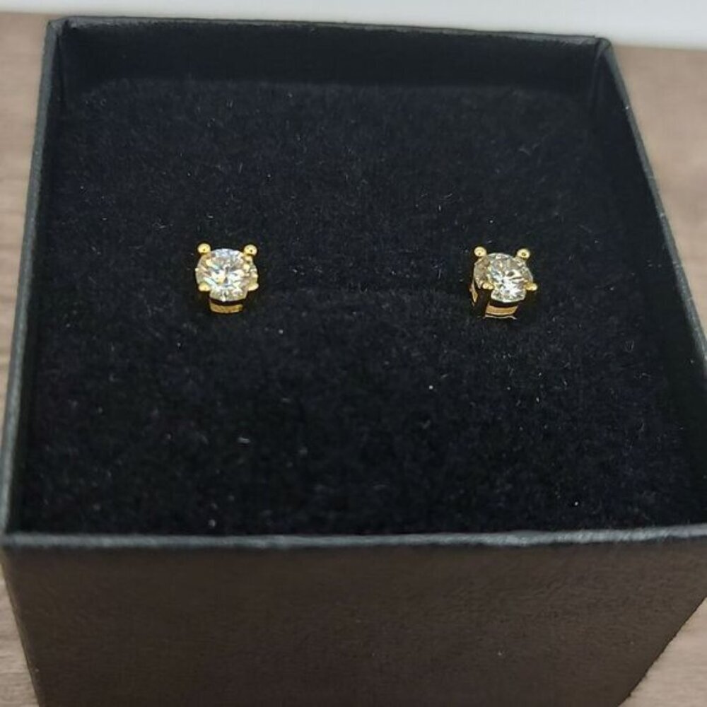 Gold 0.3 Carat Moissanite 925 Silver Sterling Stud Earrings - Picture 6 of 12